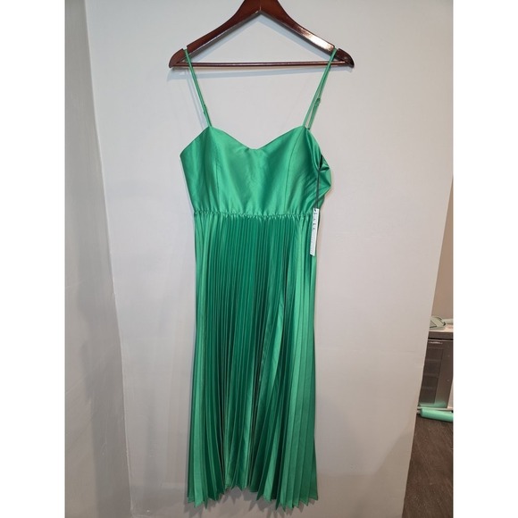 Nicole Miller New York Dresses & Skirts - Nicole Miller New York Pleated Satin Midi Dress Green Womens‎ 12 Spaghetti Strap